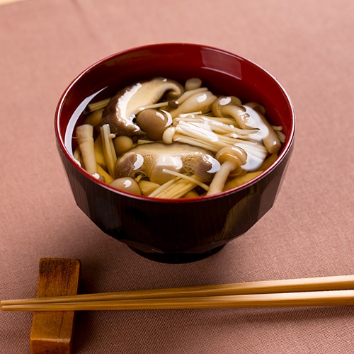 キッコーマン からだ想い だしわりシリーズ だしわりしょうゆ 500ml　12本　5%OFF　送料無料