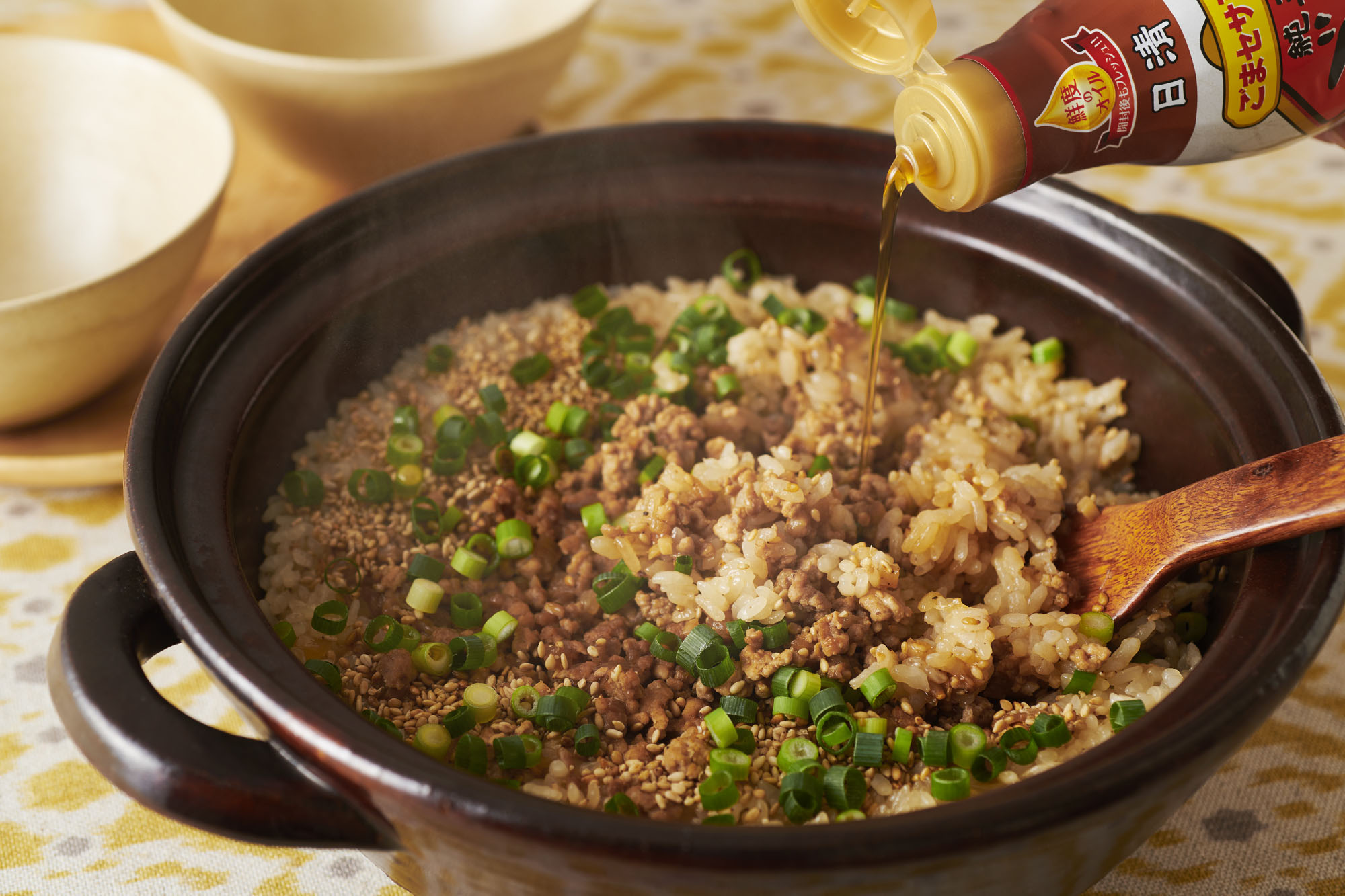 ごま香る豚肉の炊き込みご飯