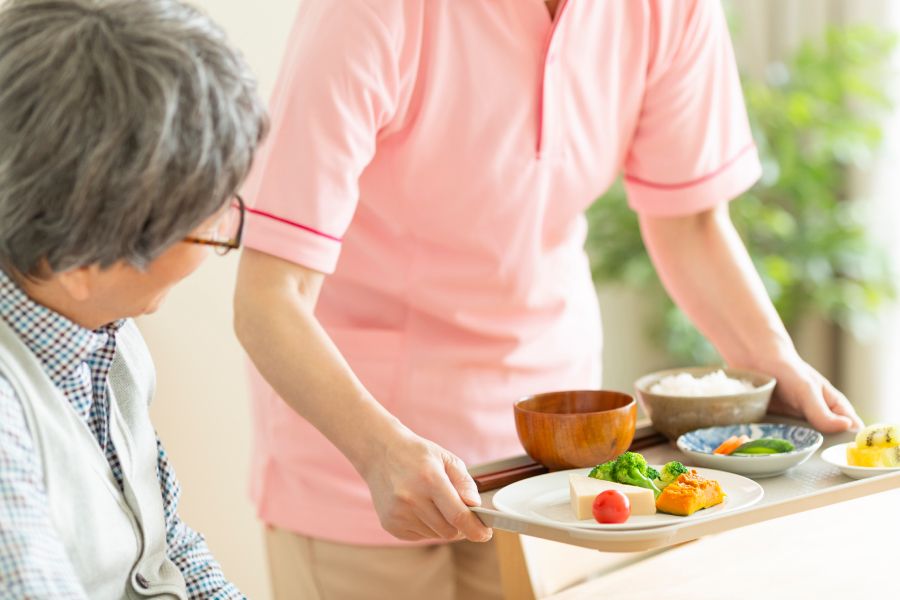 たんぱく質を意識して摂取する必要