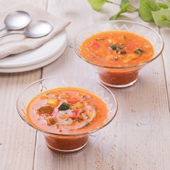 夏野菜の冷製ミネストローネ